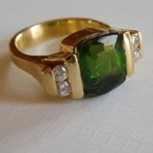 Ladies 18K Gold Tourmaline and Diamond Ring